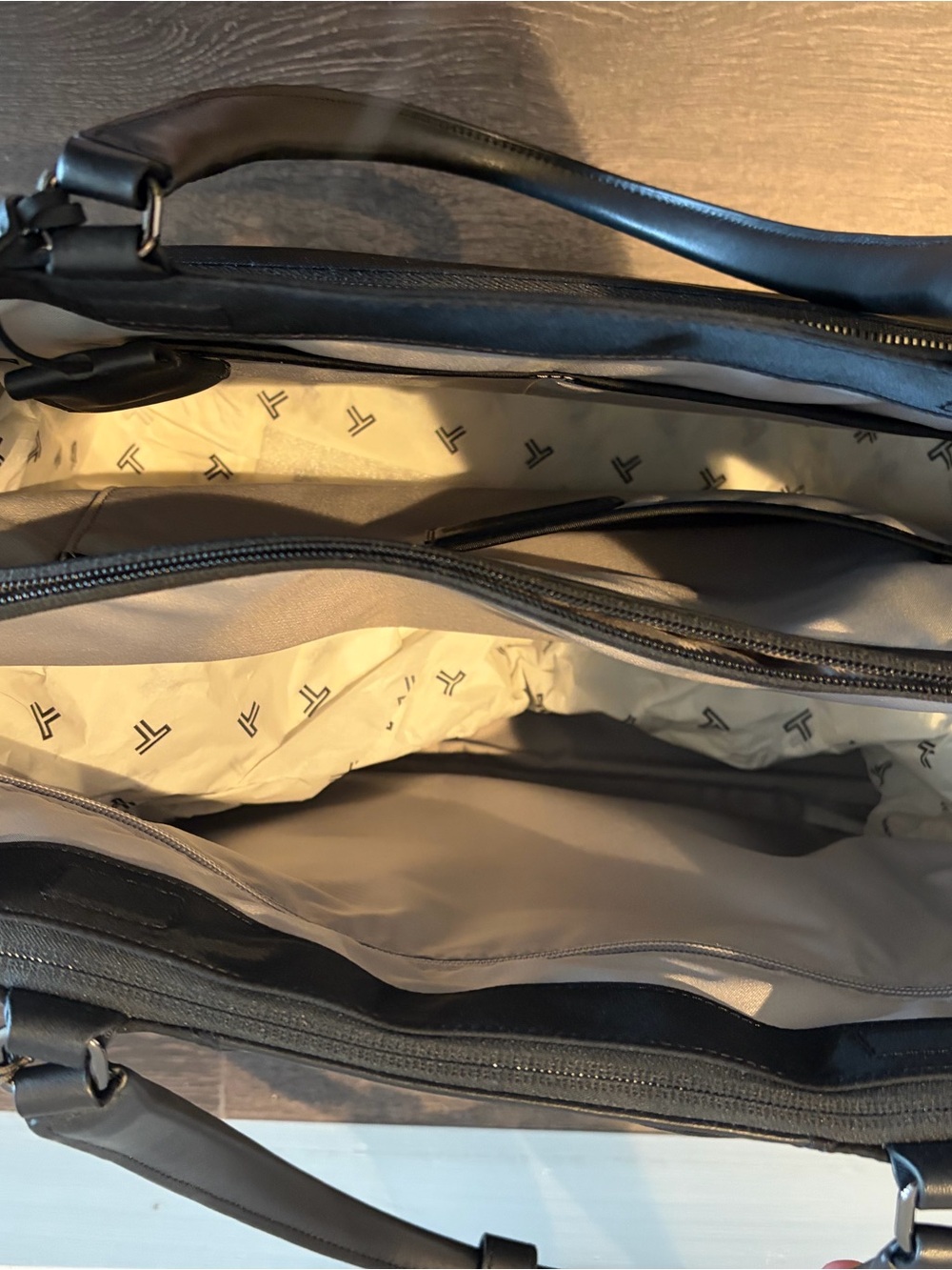 Tumi Black Voyageur Nylon Laptop Tote with Leather Handles - Picture 2 of 4